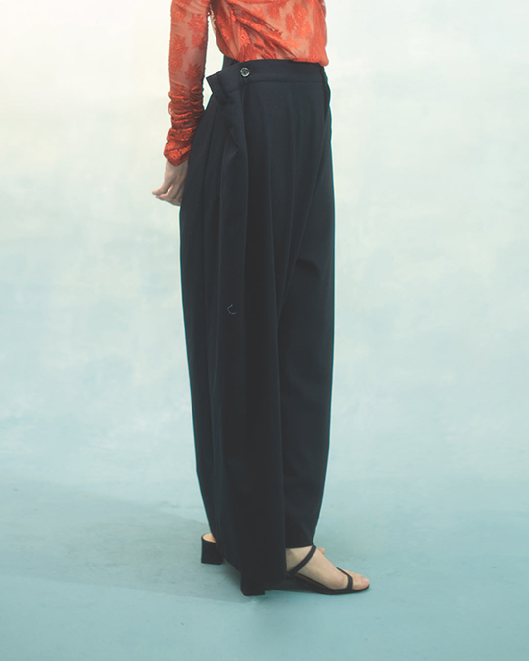 Kung fu 2 way pants in navy suiting