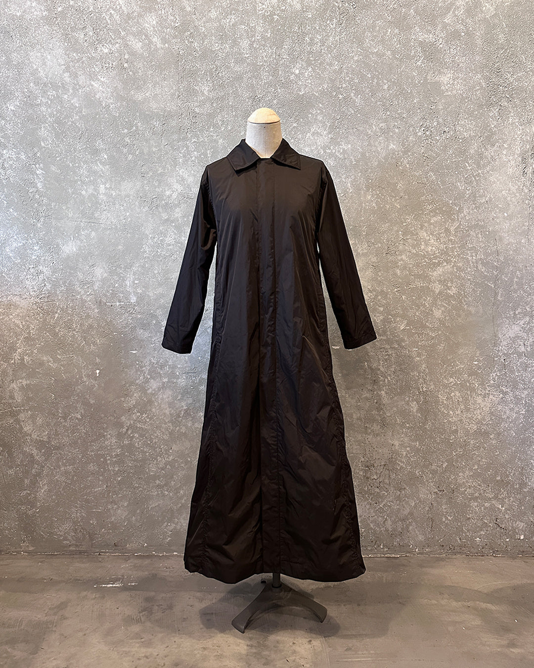 Rain coat T in brown