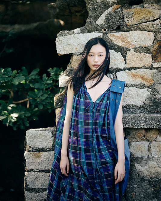 Hand pleated Guàn tóu yī in purple check cotton