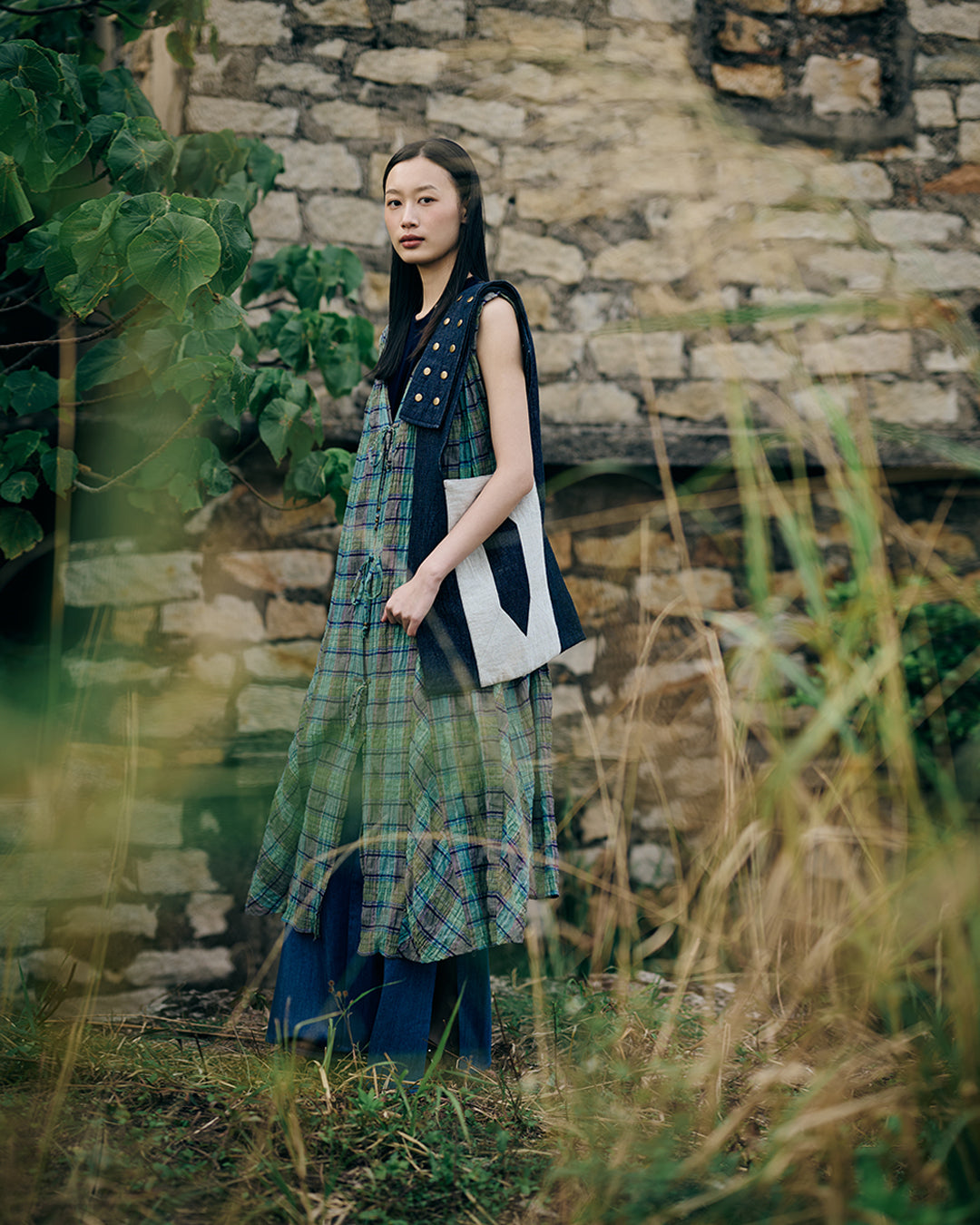 Hand pleated Guàn tóu yī in green check cotton
