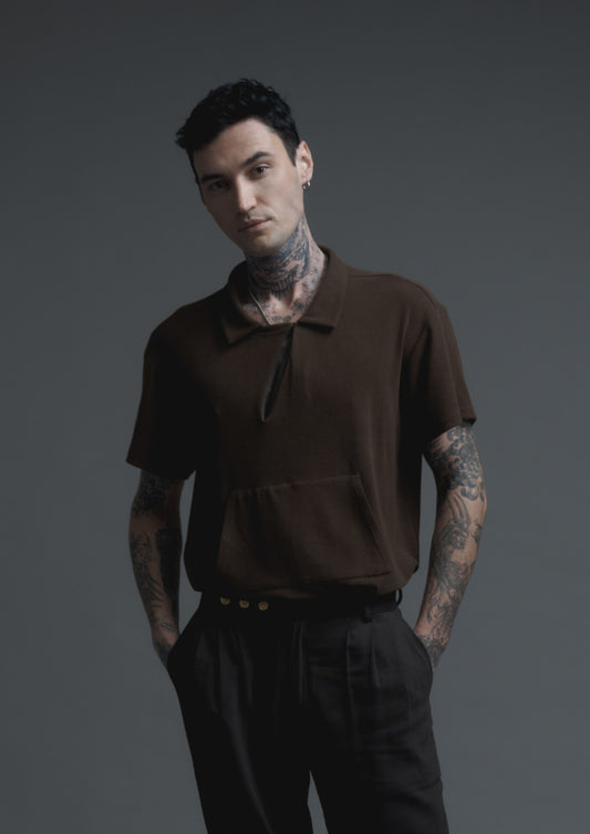 Polo neck t-shirt in brown fleece jersey
