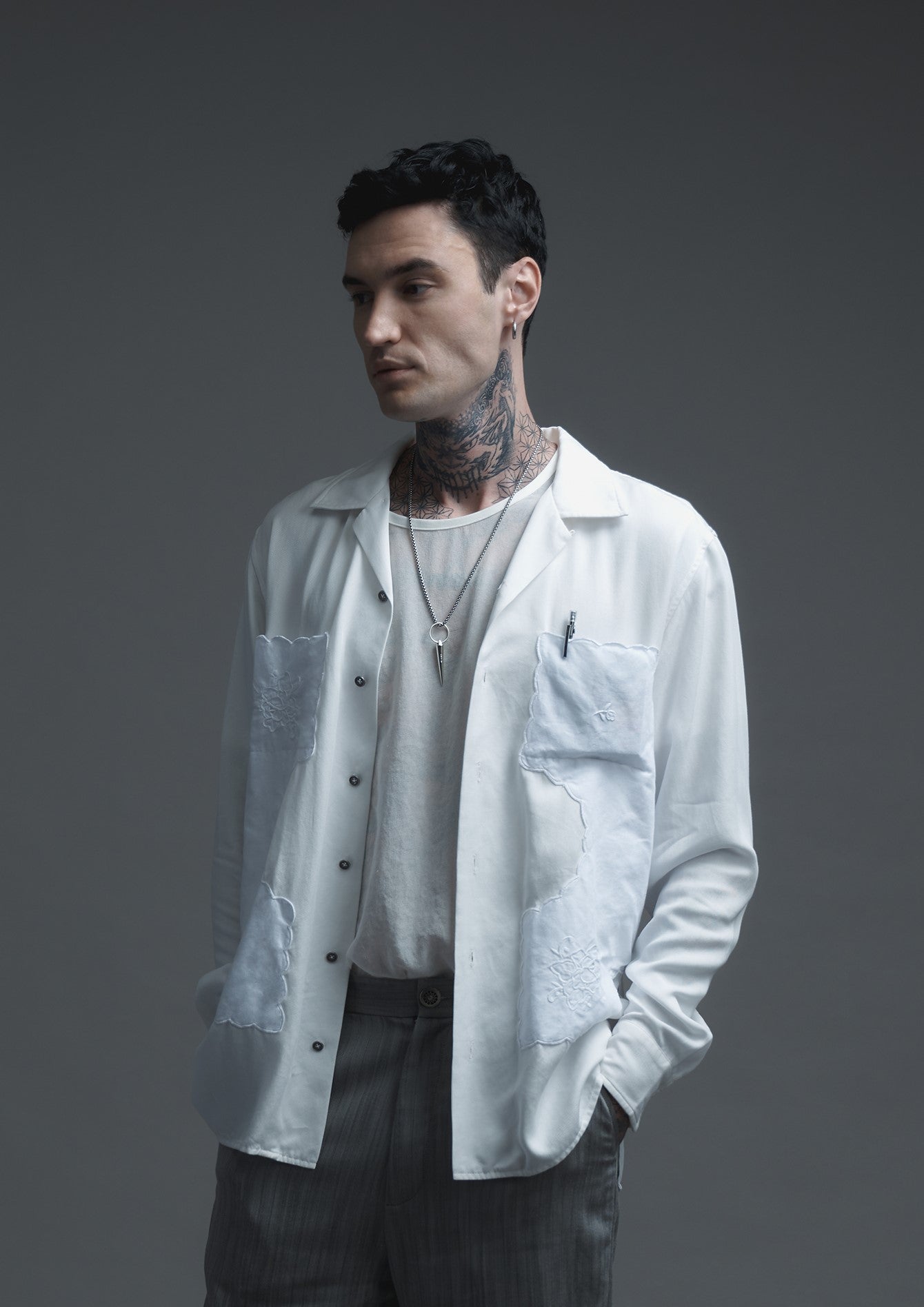 Tablecloth patched shirt