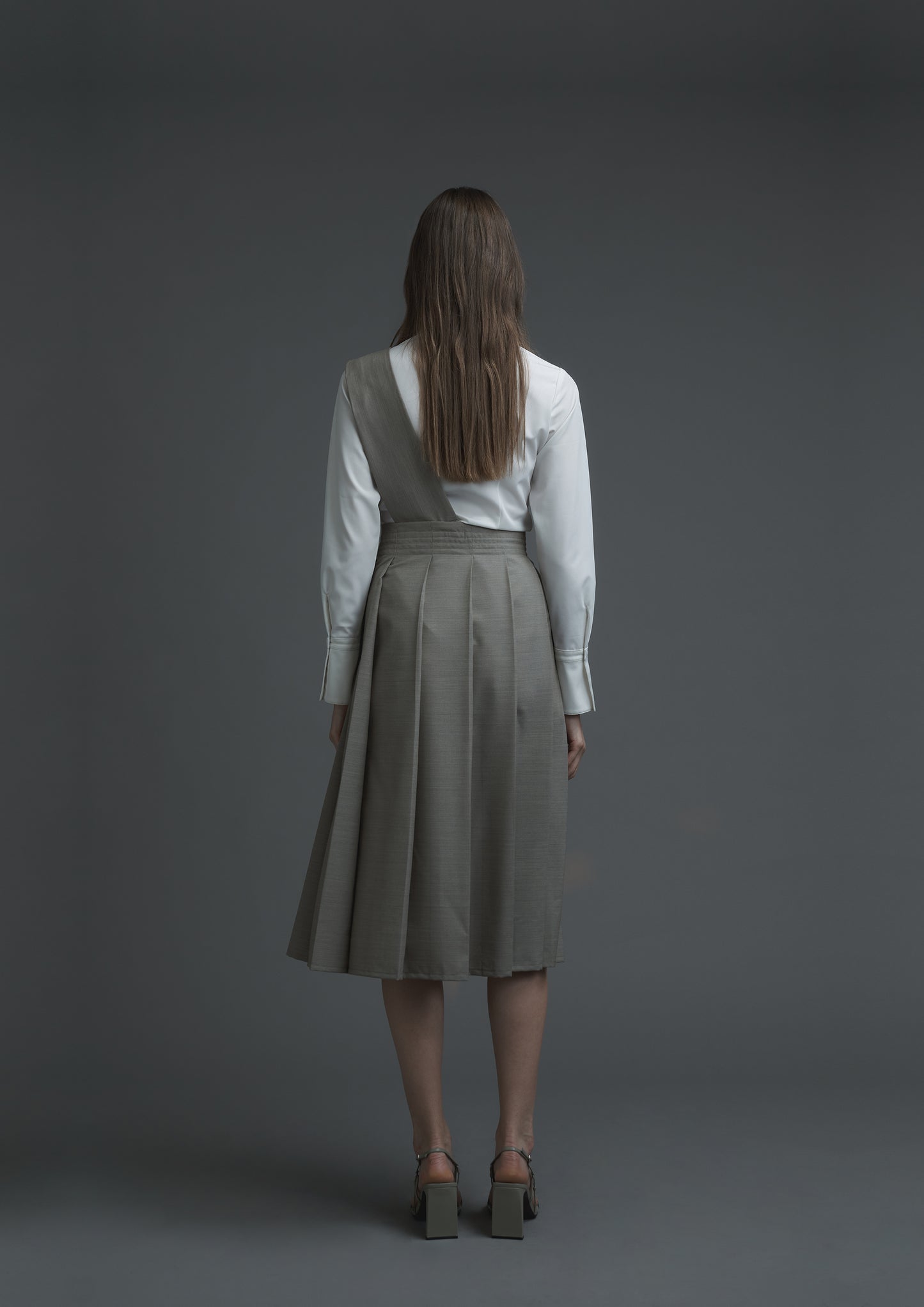 Uniform pleated skirt