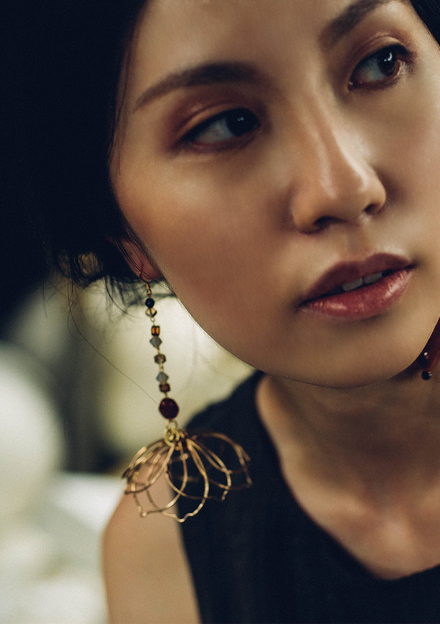 Floral in gold asymmetric earrings