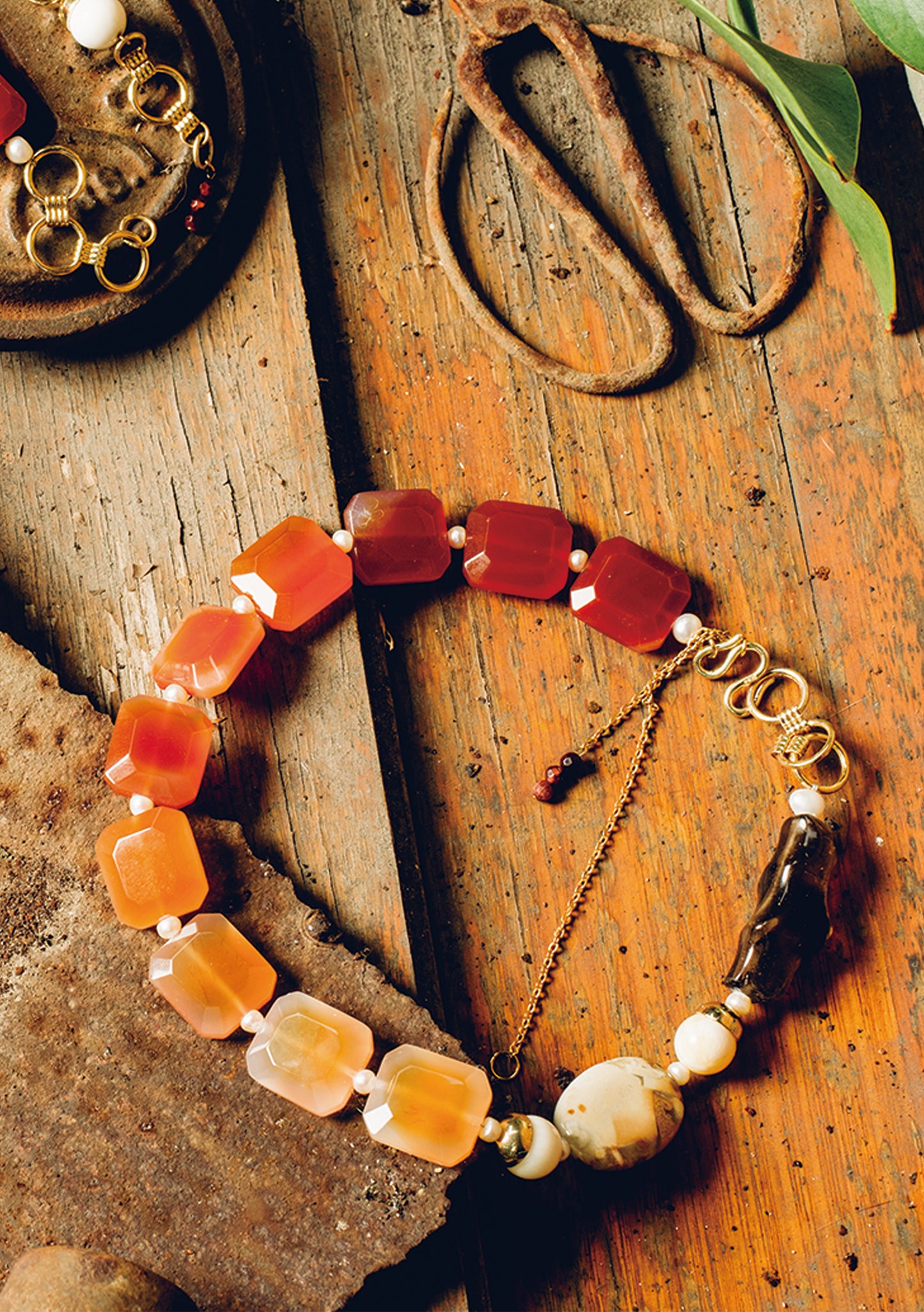 Carnelian symbolism short necklace