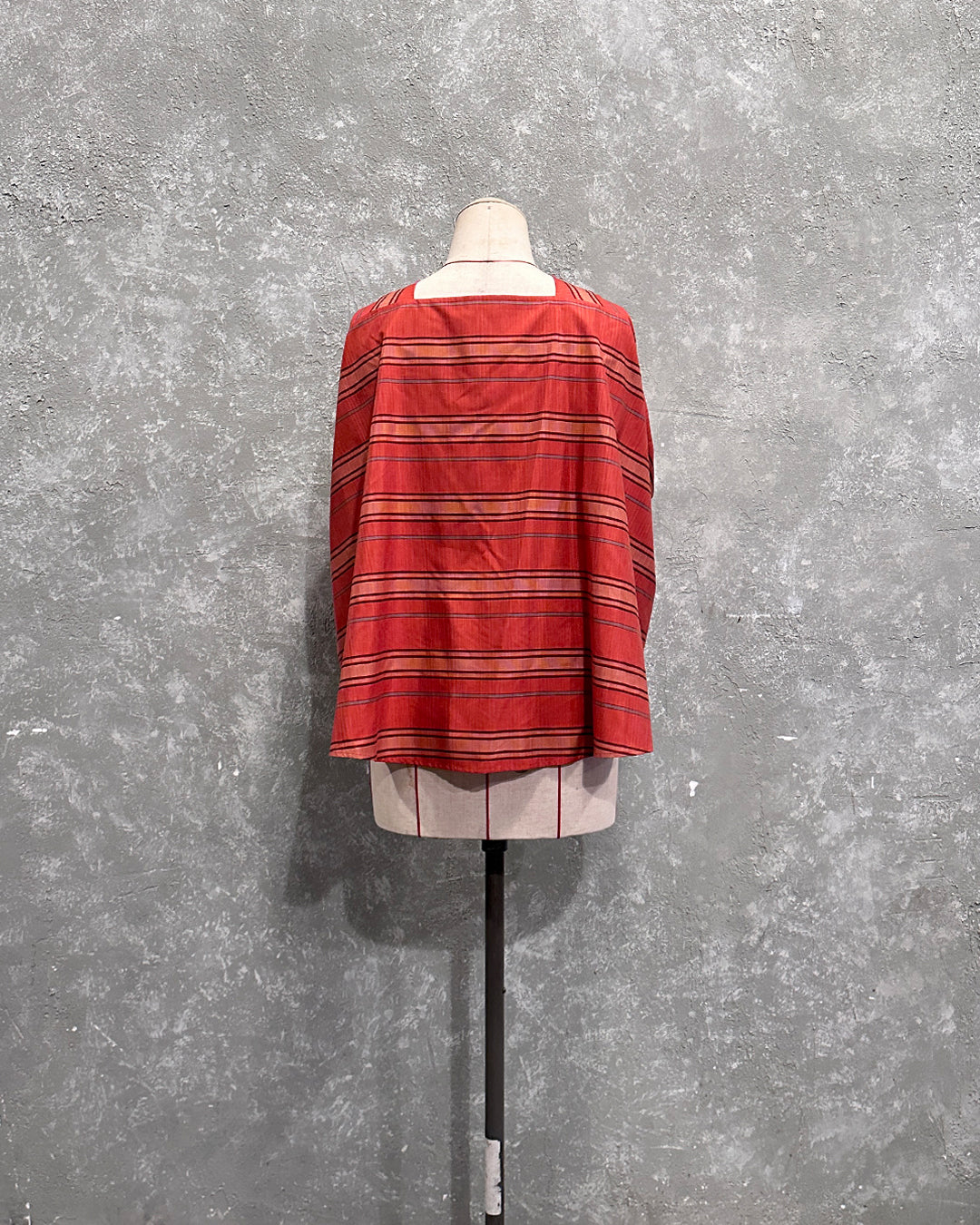 Cross drapery top in red cotton silk stripes