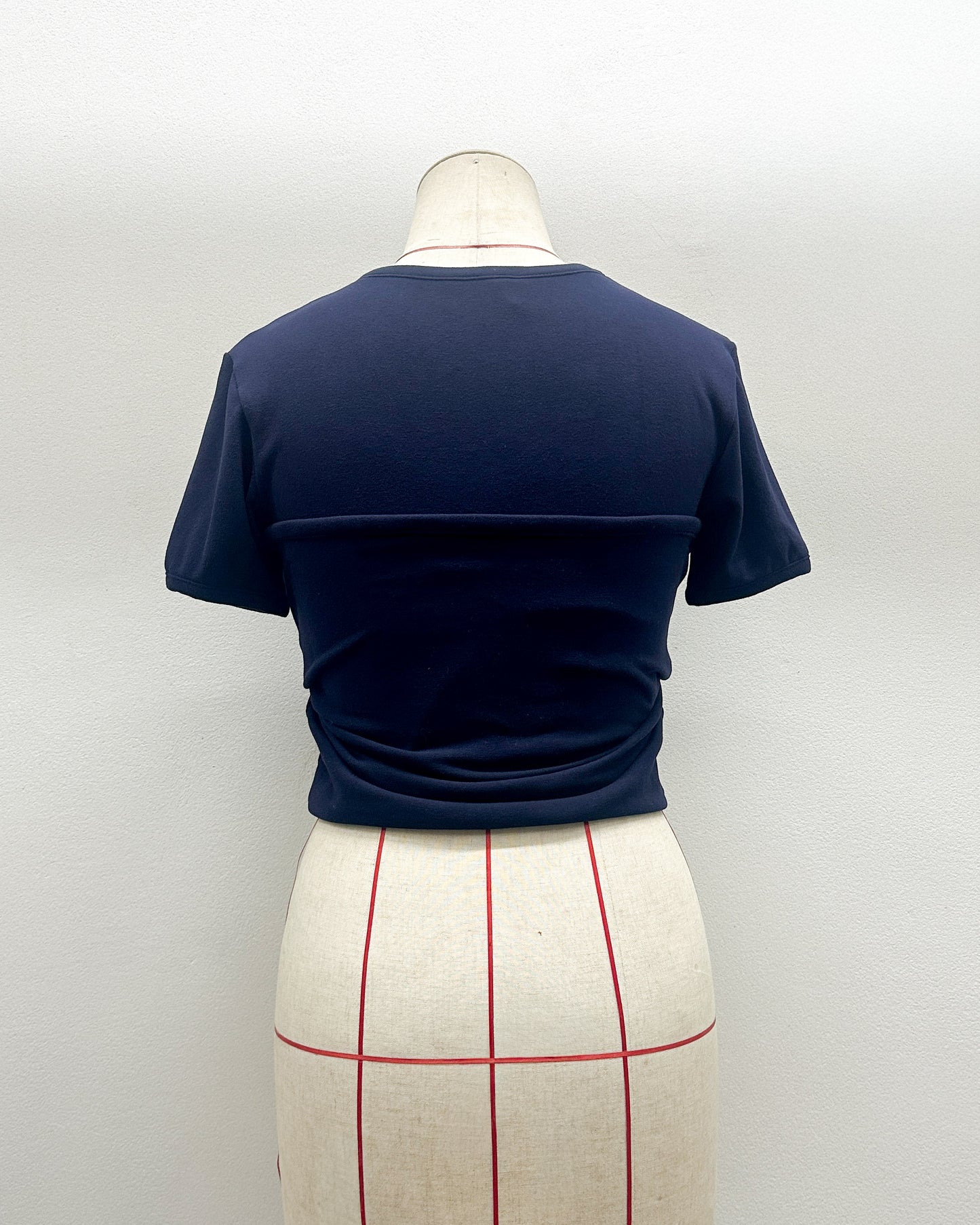 Flip flap tee in navy jersey (LAST ONE)