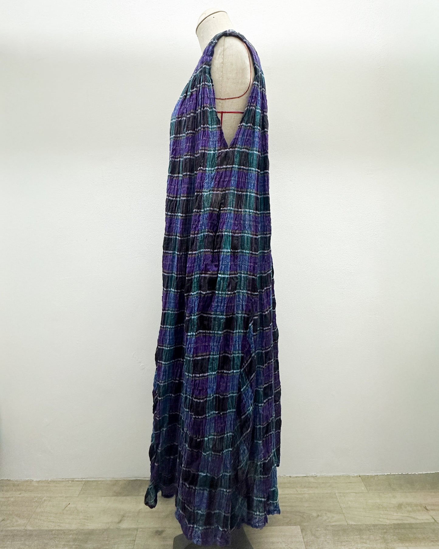 Hand pleated Guàn tóu yī in purple check cotton (LAST ONE)