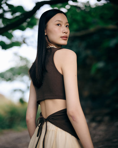 Cross sleeveless 2 ways tee in brown jersey