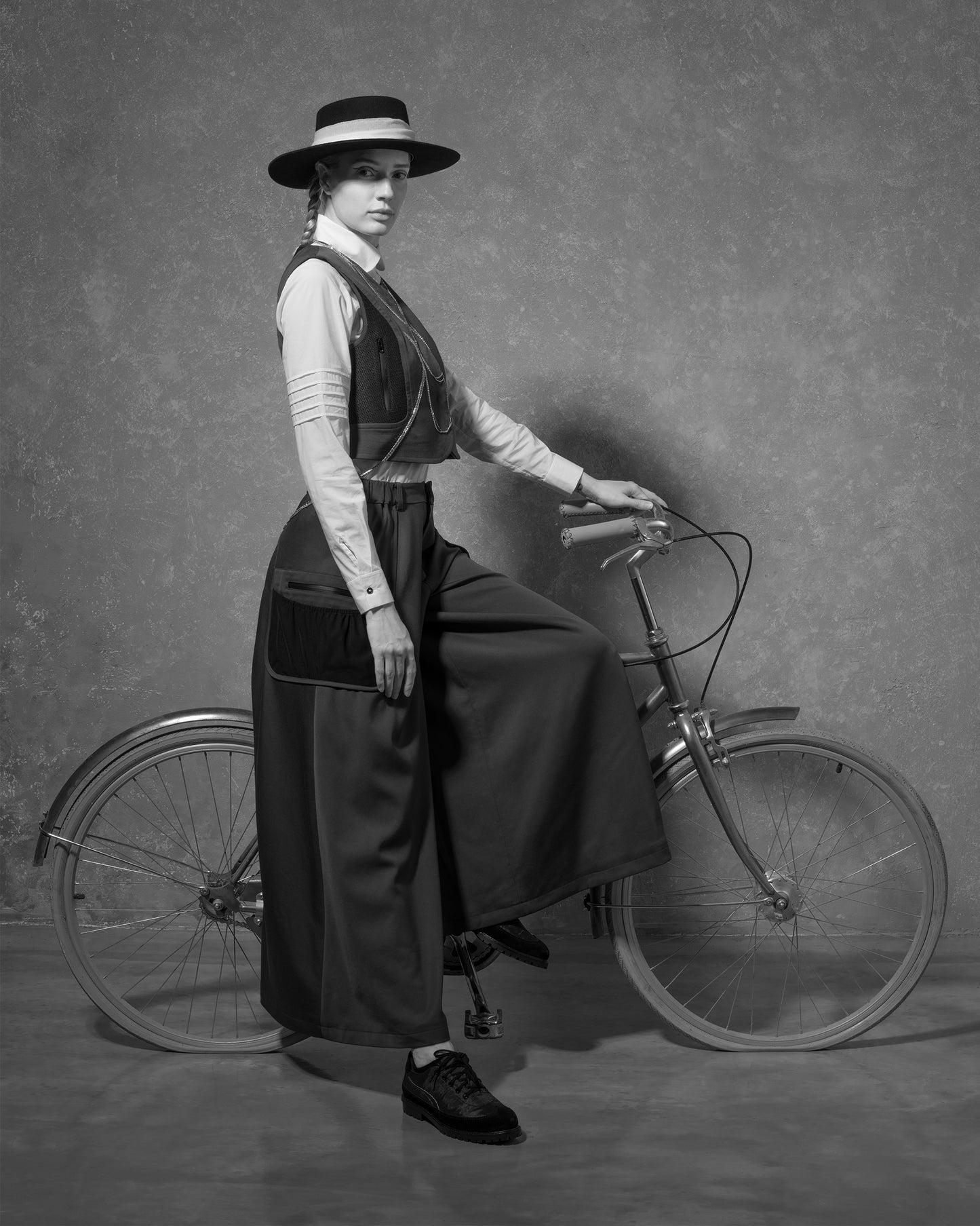 Archery formal mini vest in grey (LAST ONE)