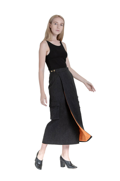 Worker suit skirt in charcoal wool